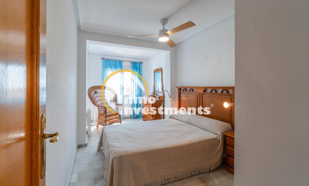 Resale - Villa - La Mata