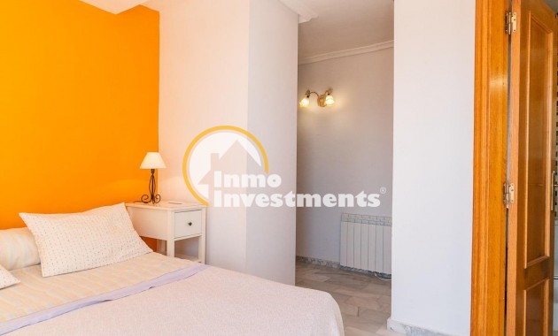 Resale - Villa - La Mata