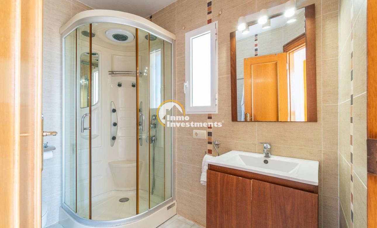 Resale - Villa - La Mata