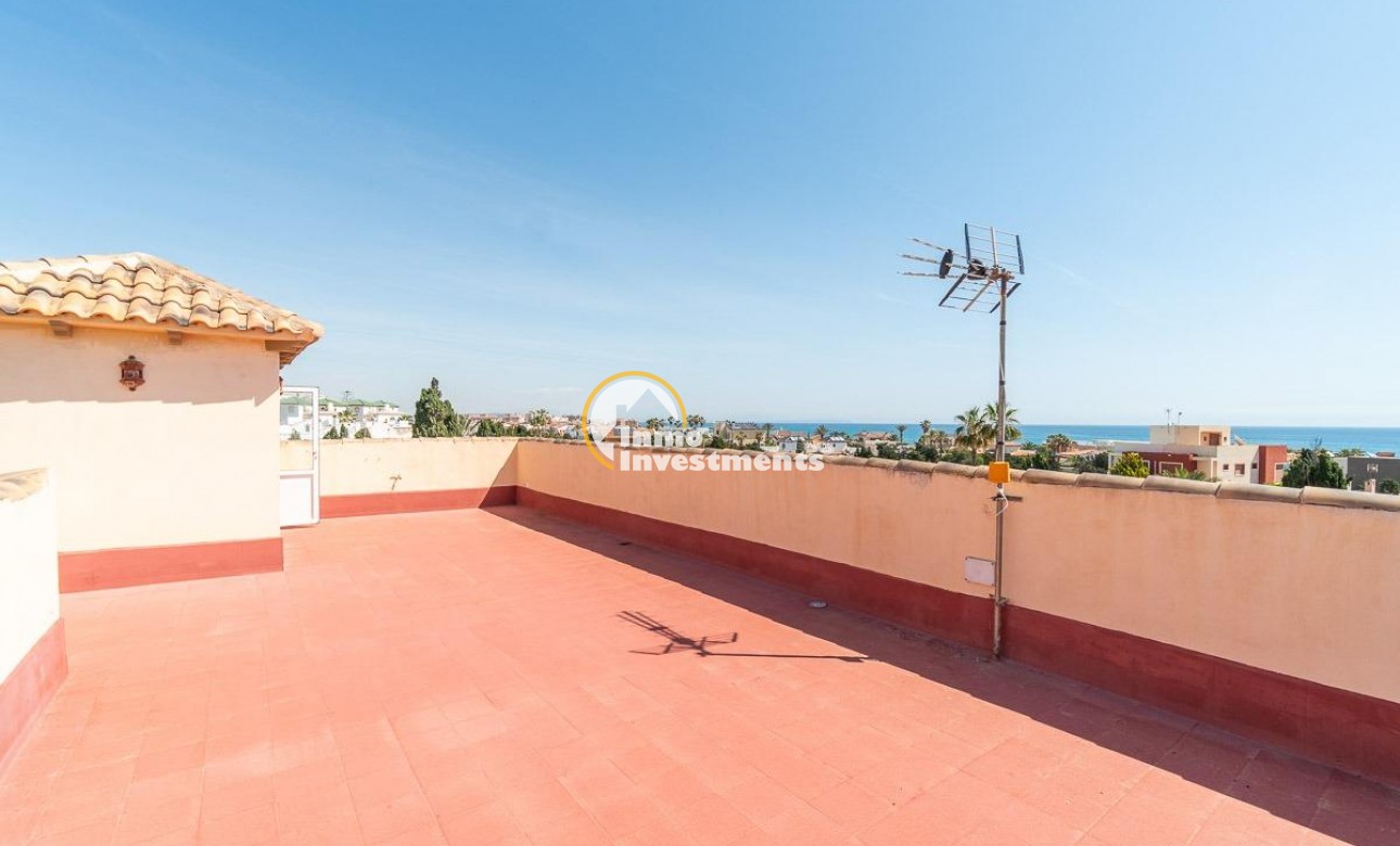 Resale - Villa - La Mata