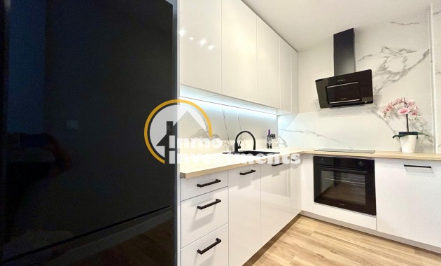 Gebrauchtimmobilien - Reihenhaus - Playa Flamenca