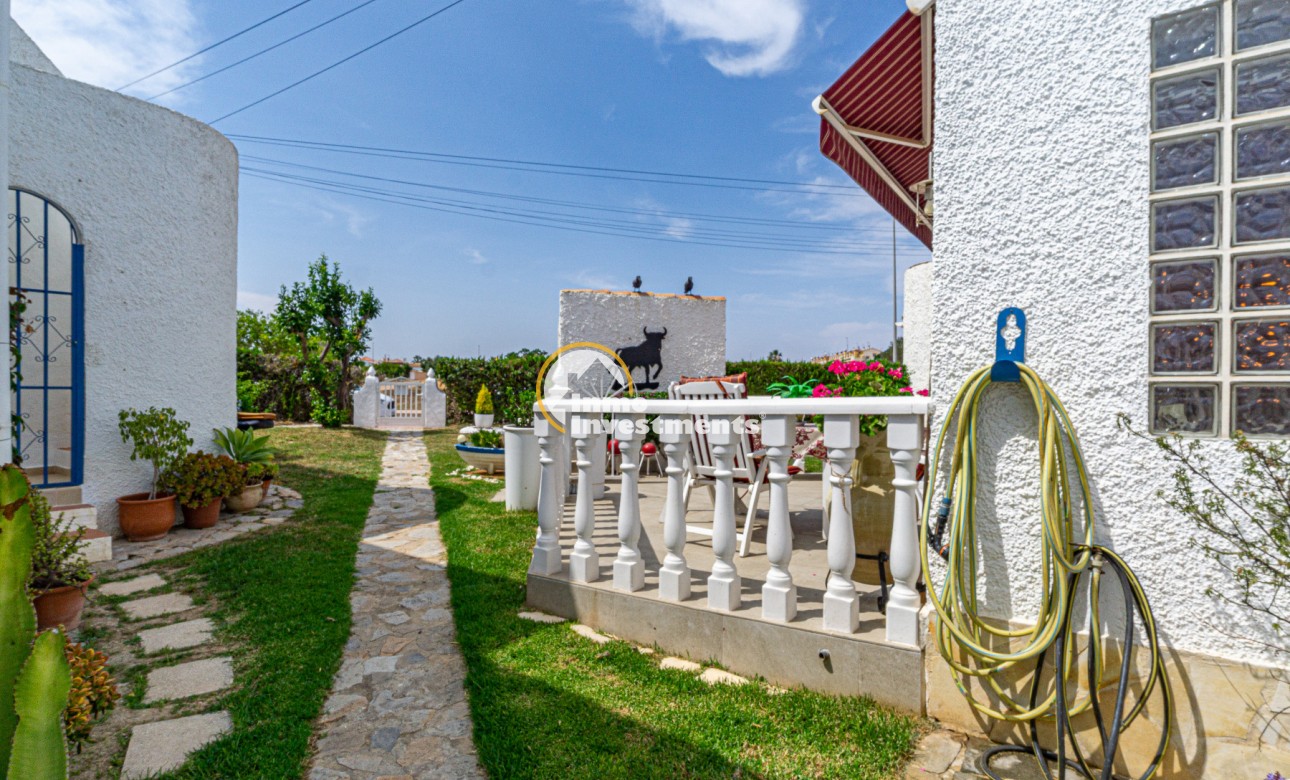 Till salu - Quad House - Playa Flamenca