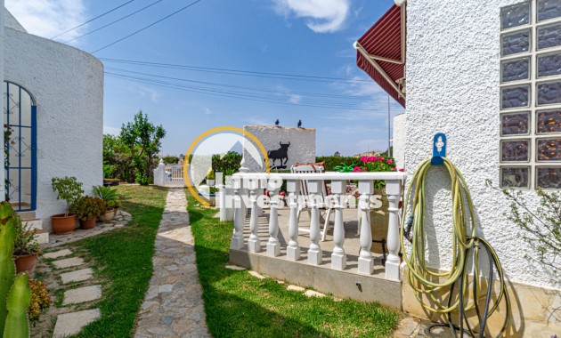 Till salu - Quad House - Playa Flamenca