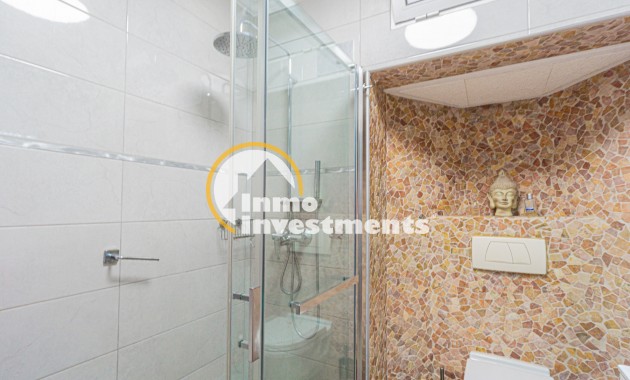 Till salu - Quad House - Playa Flamenca