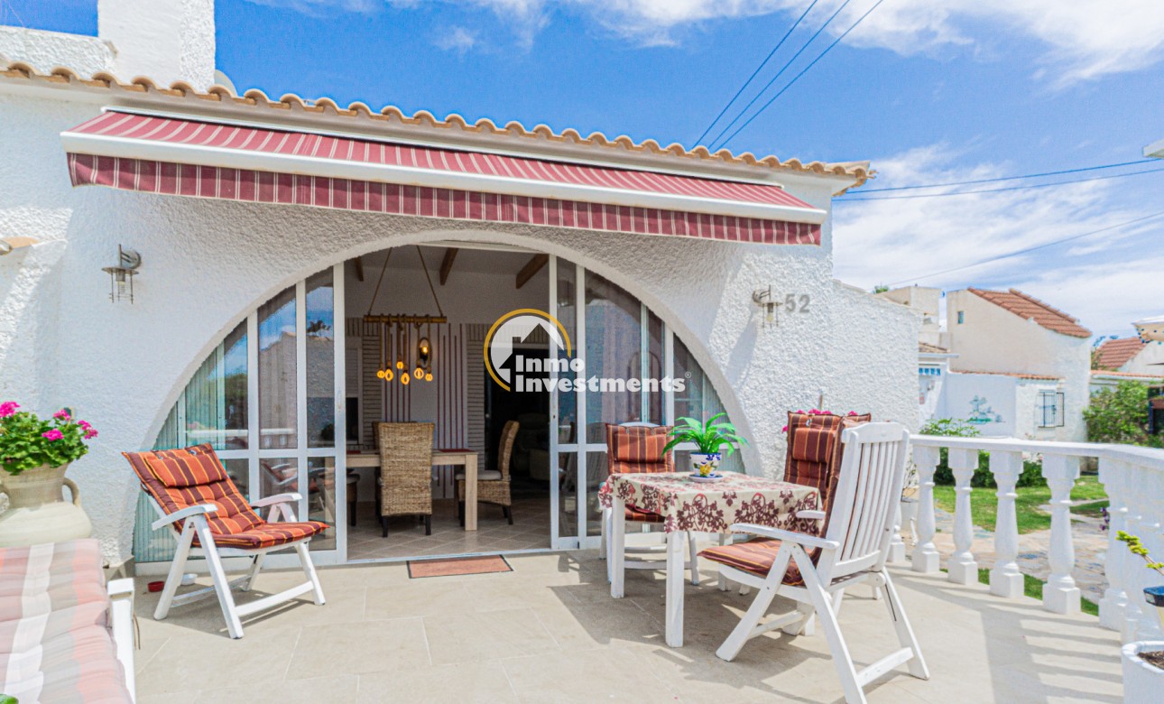 Till salu - Quad House - Playa Flamenca