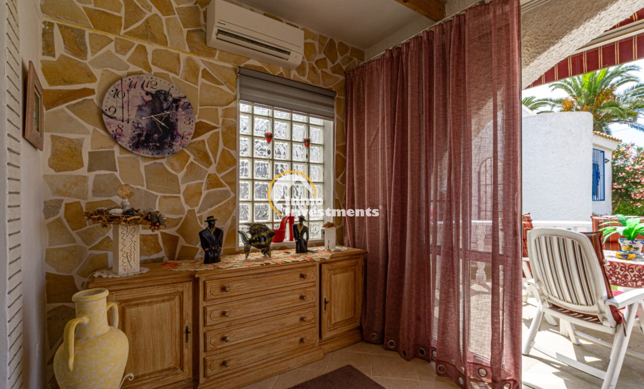 Till salu - Quad House - Playa Flamenca