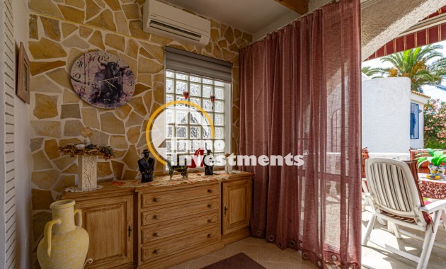 Till salu - Quad House - Playa Flamenca