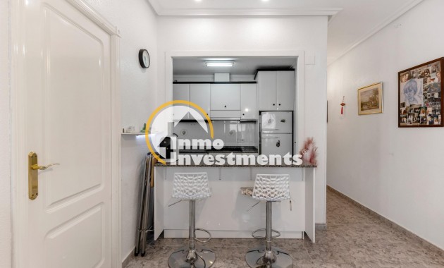 Resale - Apartment - Torrevieja - Centro - Muelle Pesquero
