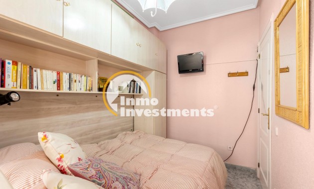 Resale - Apartment - Torrevieja - Centro - Muelle Pesquero