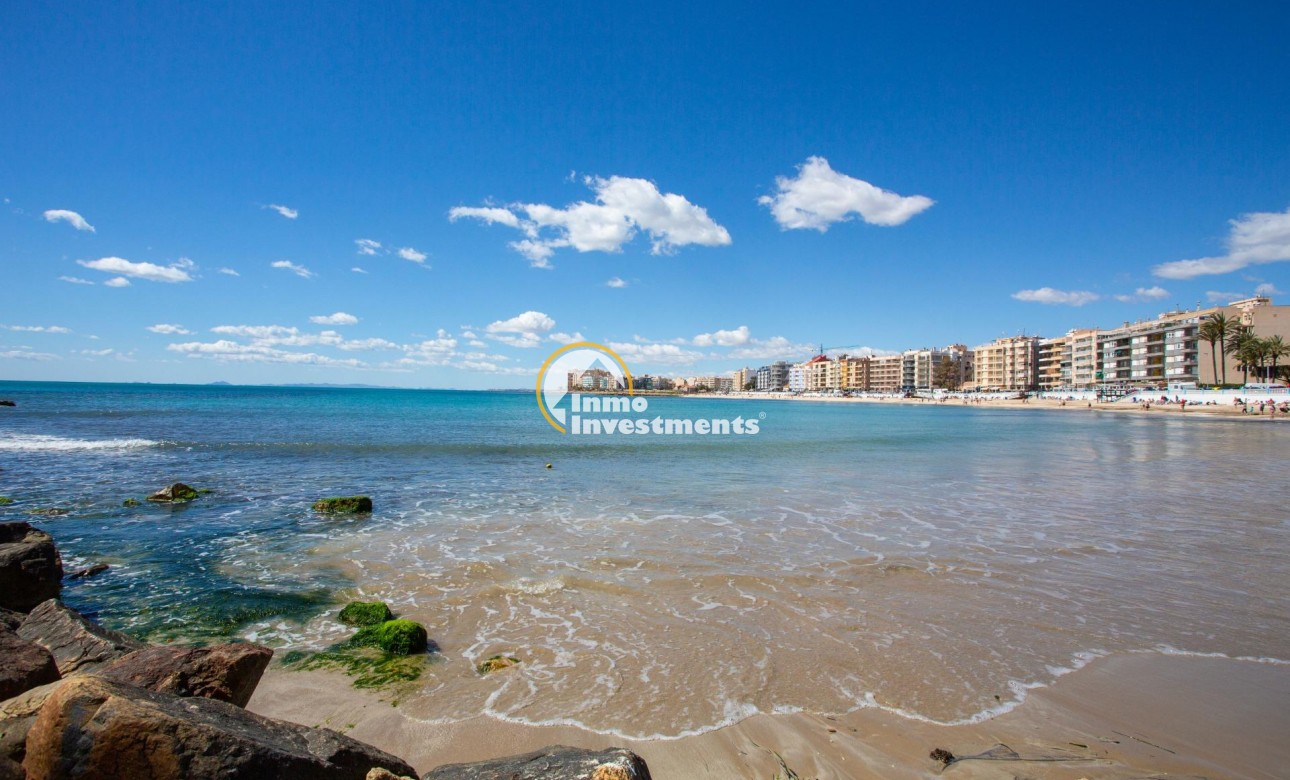 Resale - Apartment - Torrevieja - Centro - Muelle Pesquero