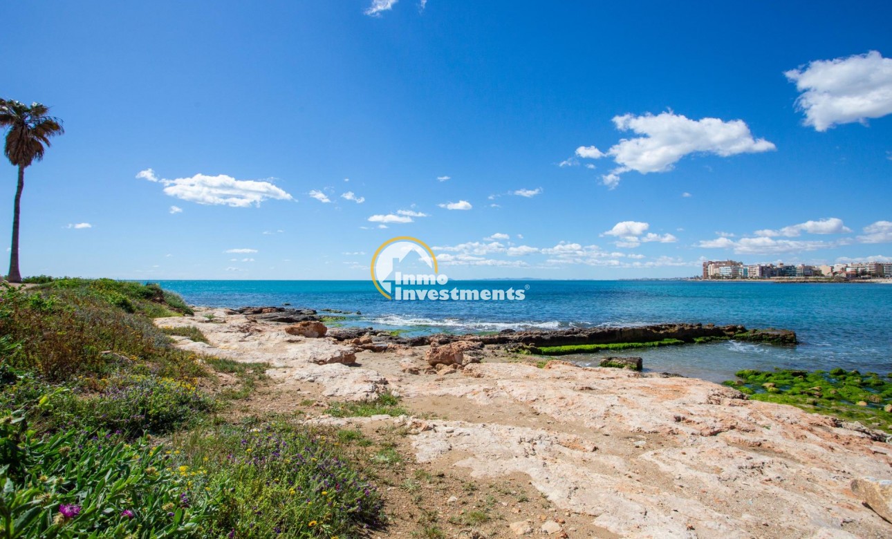 Resale - Apartment - Torrevieja - Centro - Muelle Pesquero