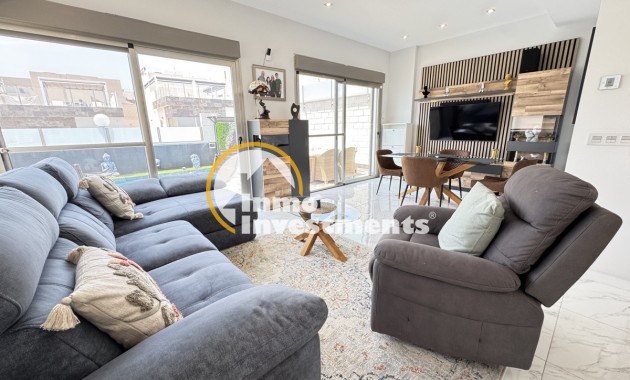 Resale - Villa - Villamartin - Pau 26