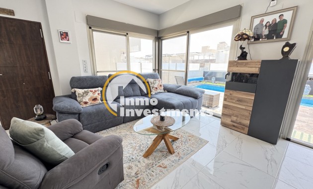 Resale - Villa - Villamartin - Pau 26