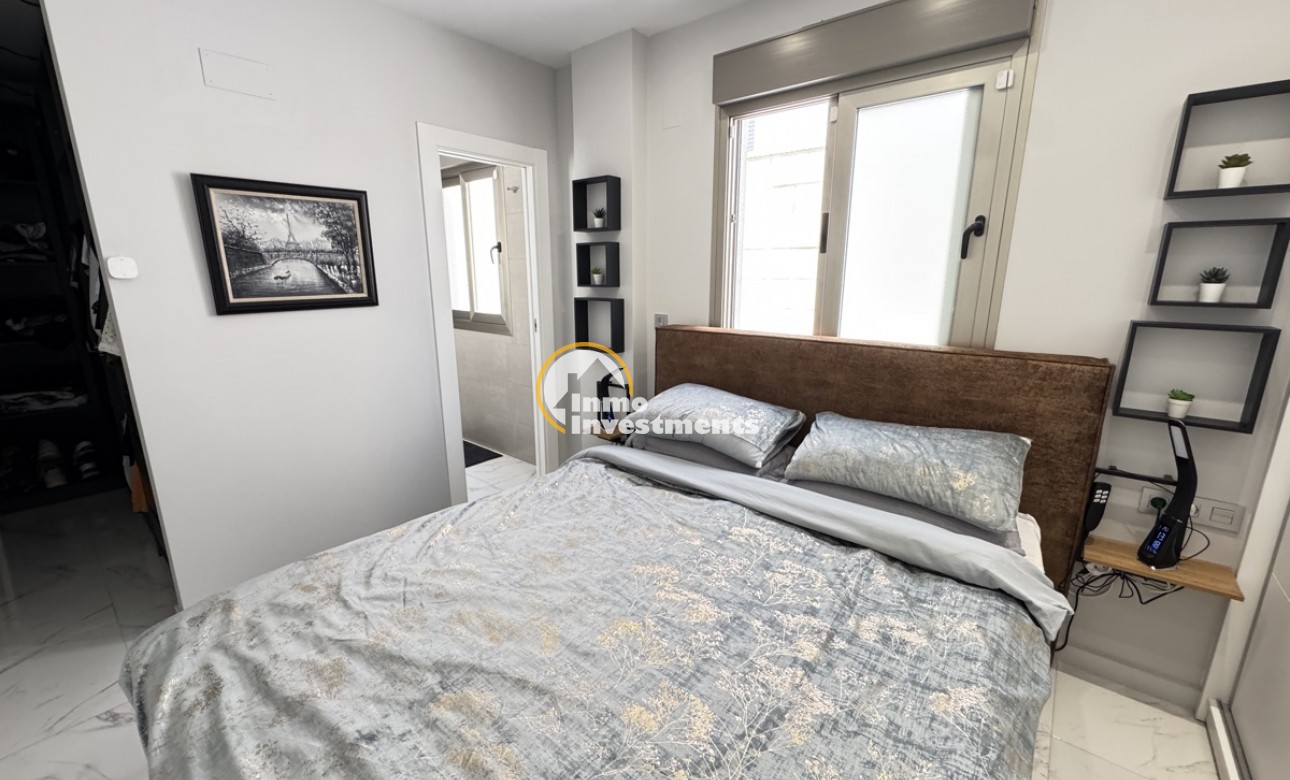 Resale - Villa - Villamartin - Pau 26