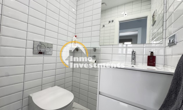 Resale - Villa - Villamartin - Pau 26