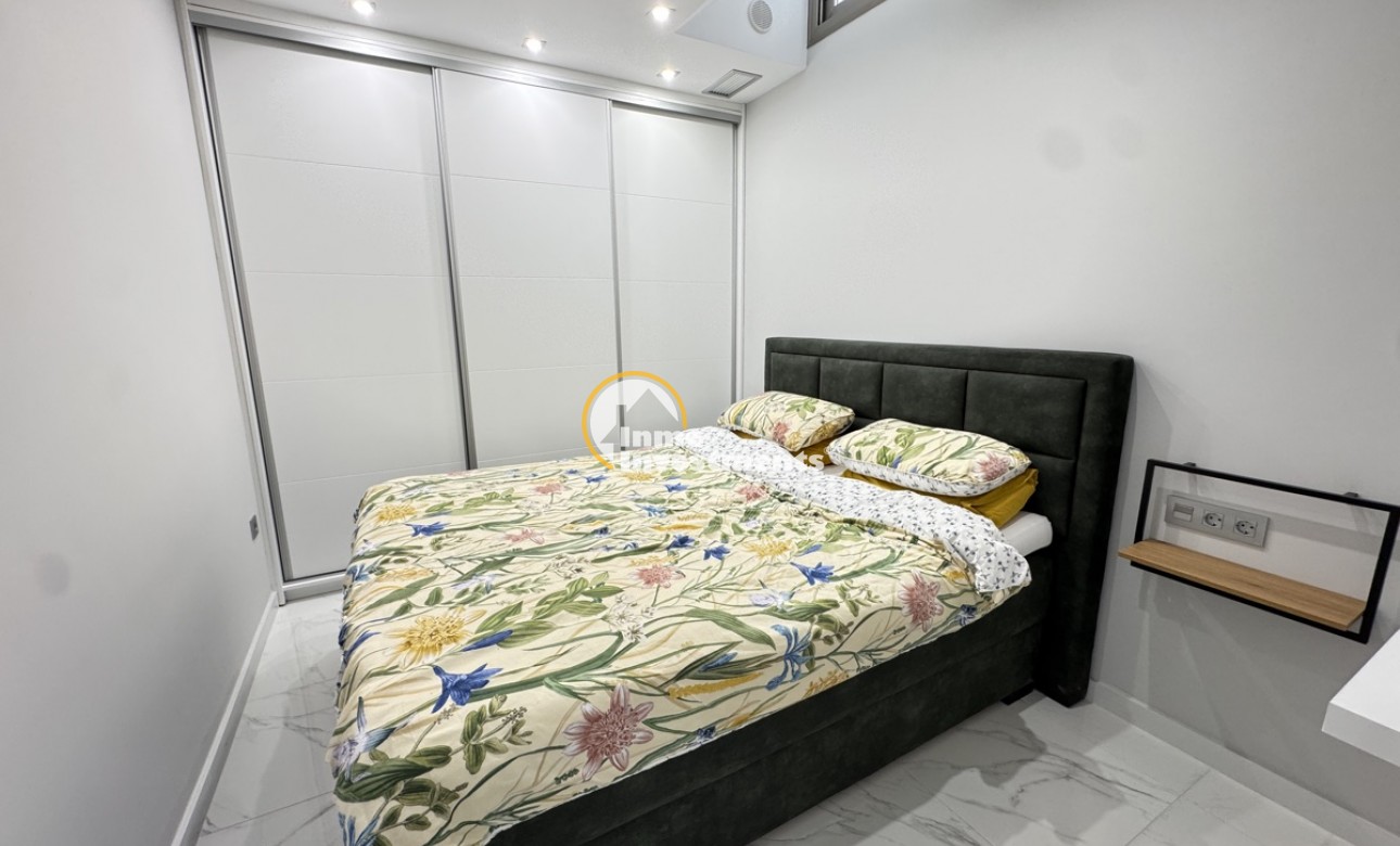 Resale - Villa - Villamartin - Pau 26