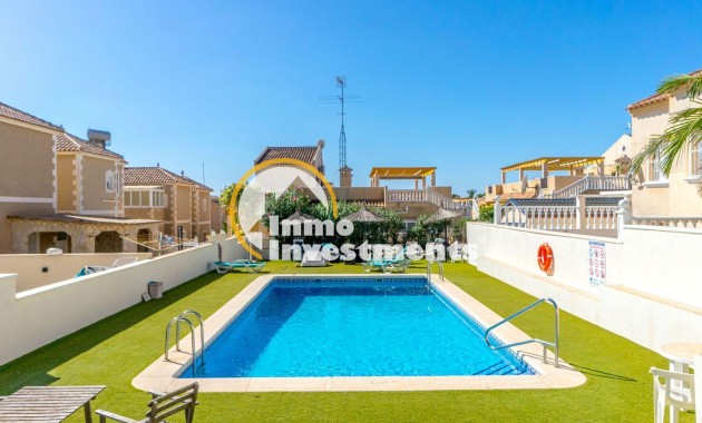 Reventa - Chalet independiente - Villamartin - Las Filipinas