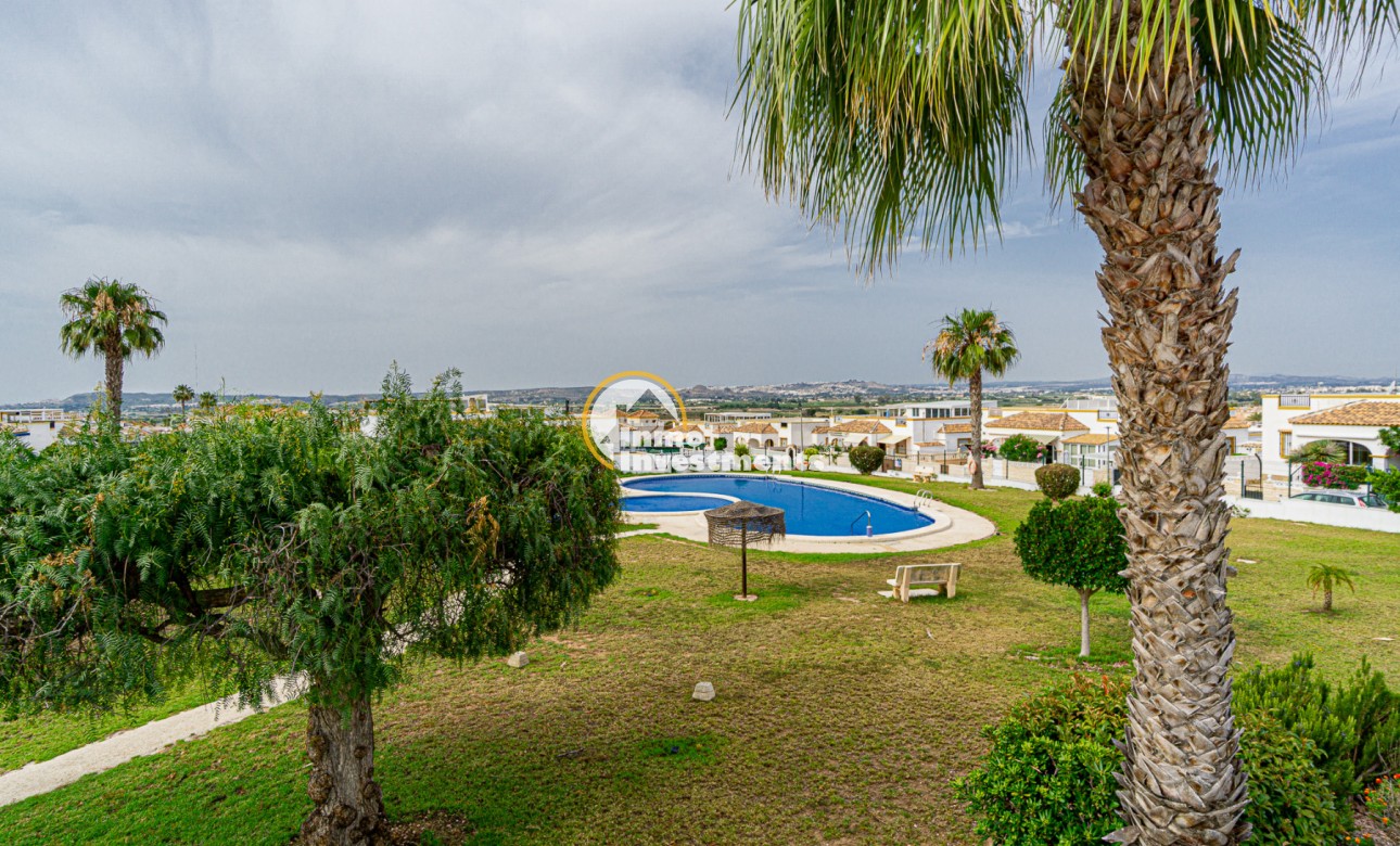 Till salu - Parhus - La Marina