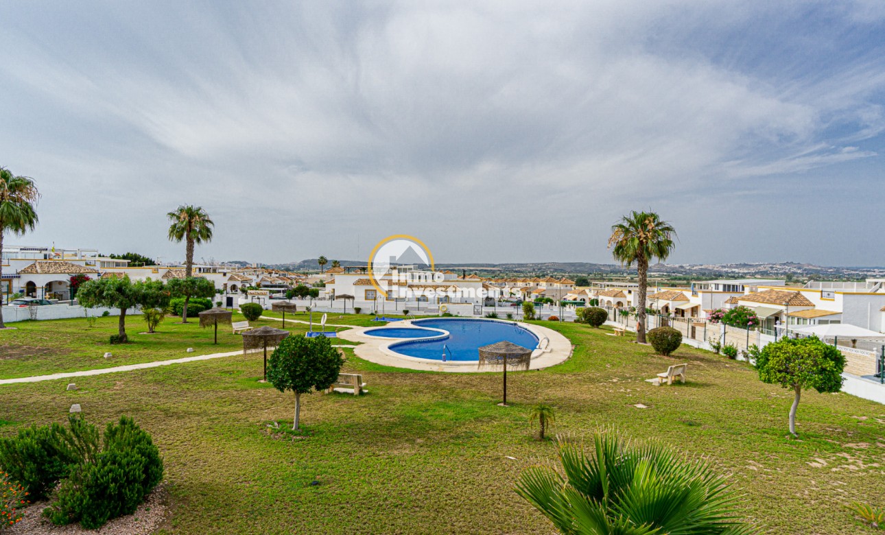 Till salu - Parhus - La Marina