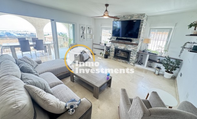 Resale - Villa - San Miguel de Salinas - Las Communicaciones