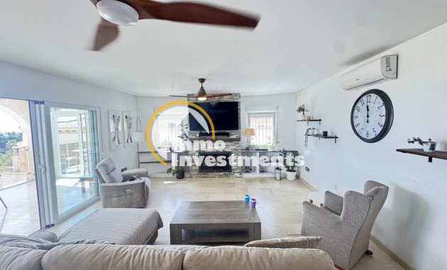 Resale - Villa - San Miguel de Salinas - Las Communicaciones