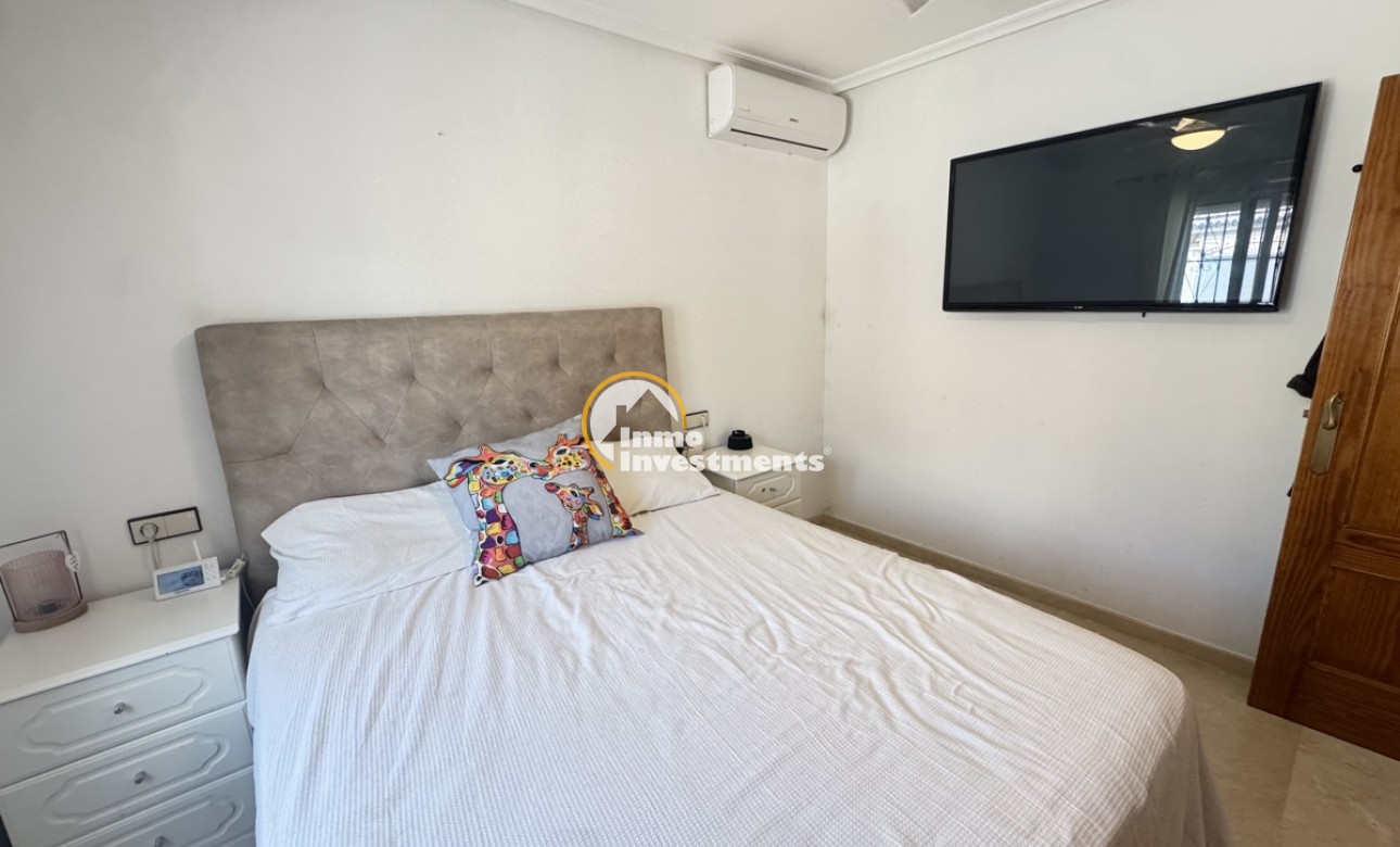 Resale - Villa - San Miguel de Salinas - Las Communicaciones