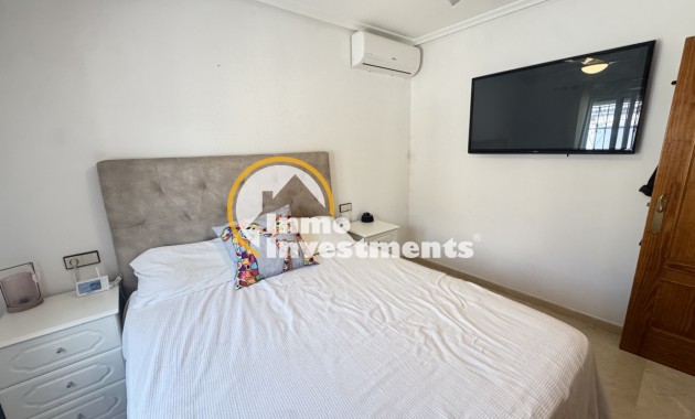 Resale - Villa - San Miguel de Salinas - Las Communicaciones