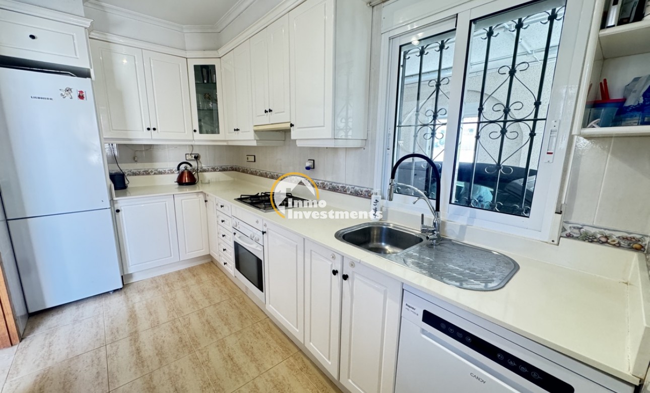 Resale - Villa - San Miguel de Salinas - Las Communicaciones