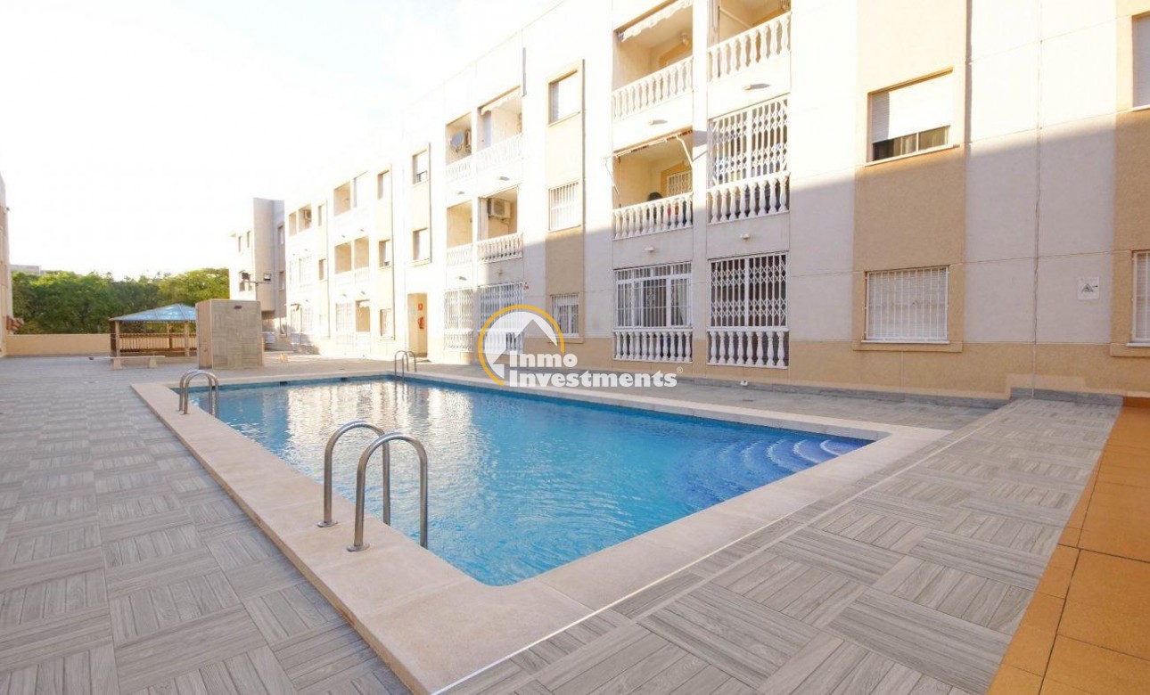 Resale - Apartment - Torrevieja - Torrevieja Centre
