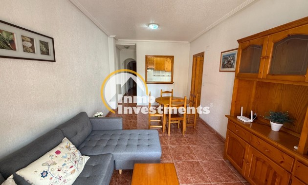 Resale - Apartment - Torrevieja - Torrevieja Centre