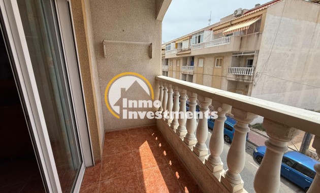 Resale - Apartment - Torrevieja - Torrevieja Centre