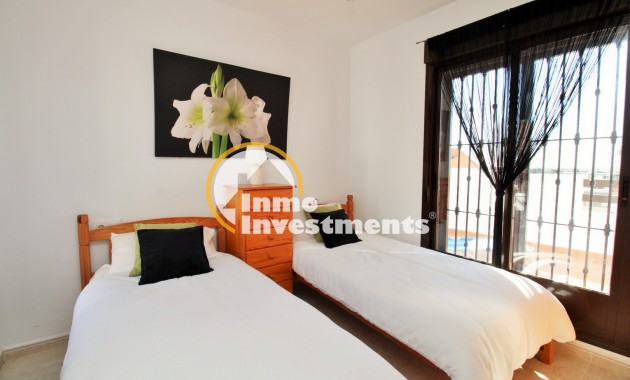 Resale - Villa - Villamartin - Pau 8