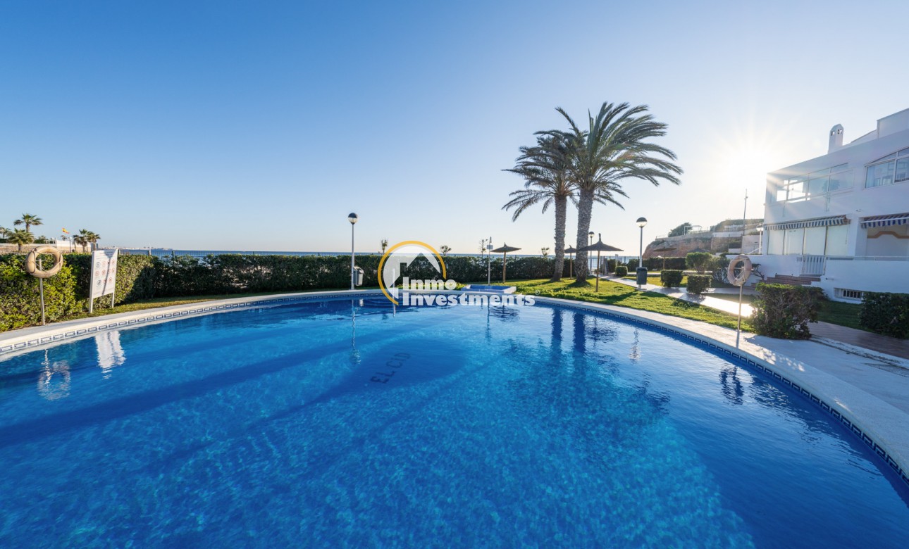Resale - Town house - Cabo Roig - Beachside