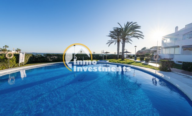 Resale - Town house - Cabo Roig - Beachside