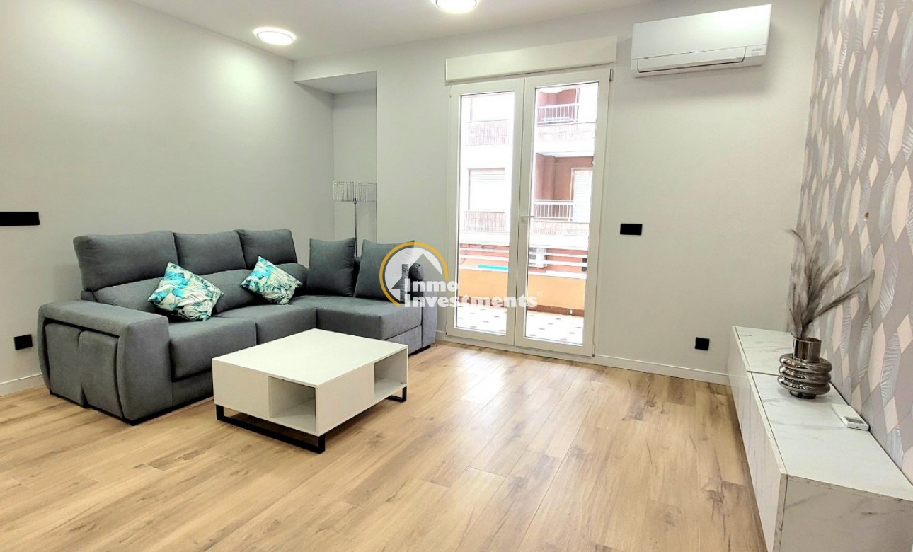 Resale - Apartment - Torrevieja - Beach