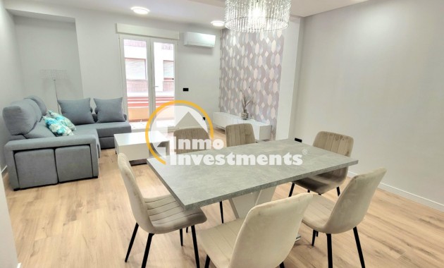 Resale - Apartment - Torrevieja - Beach