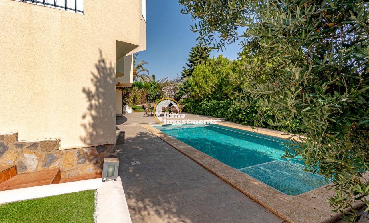 Gebrauchtimmobilien - Villa - La Zenia - Strandseite