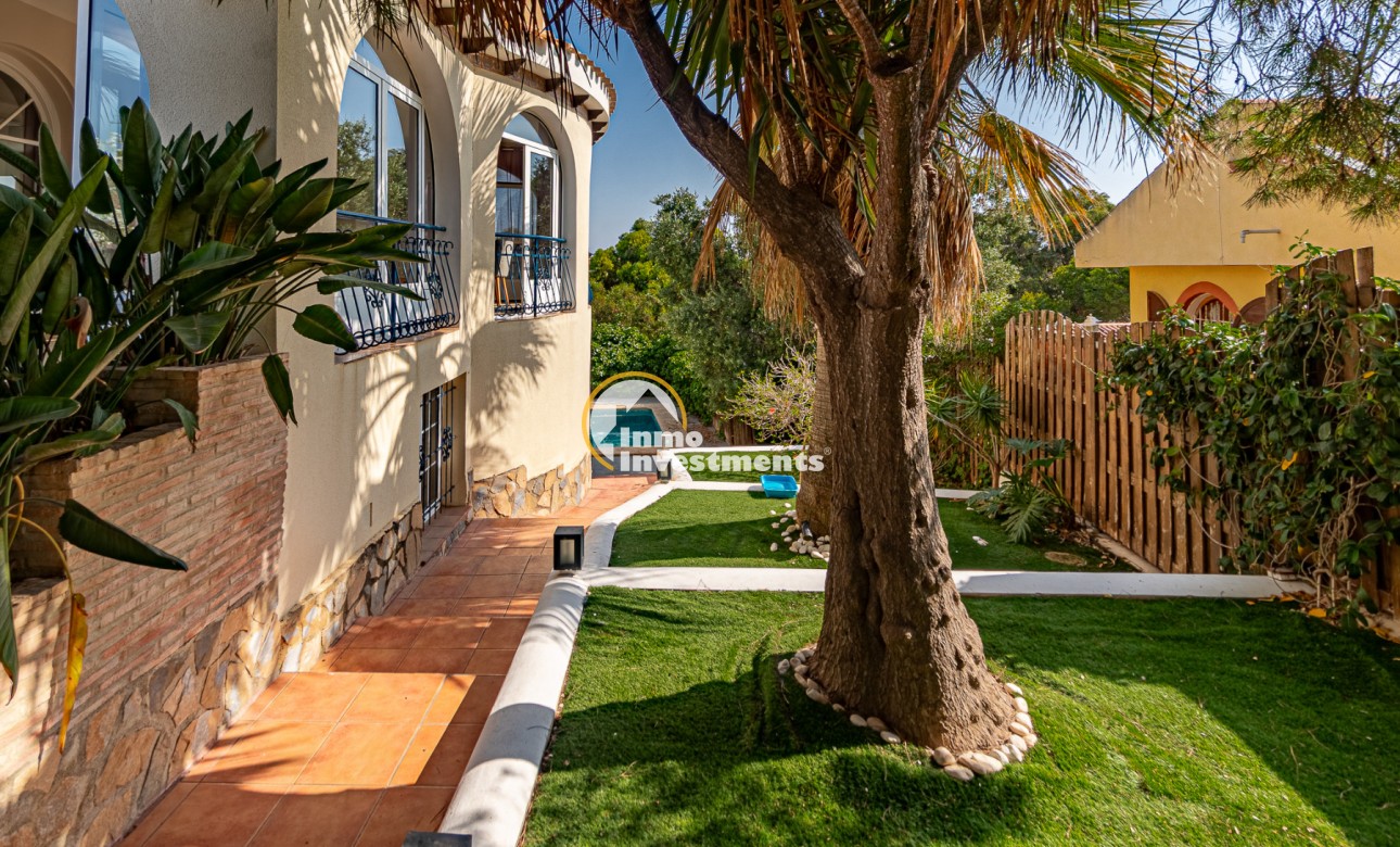 Gebrauchtimmobilien - Villa - La Zenia - Strandseite