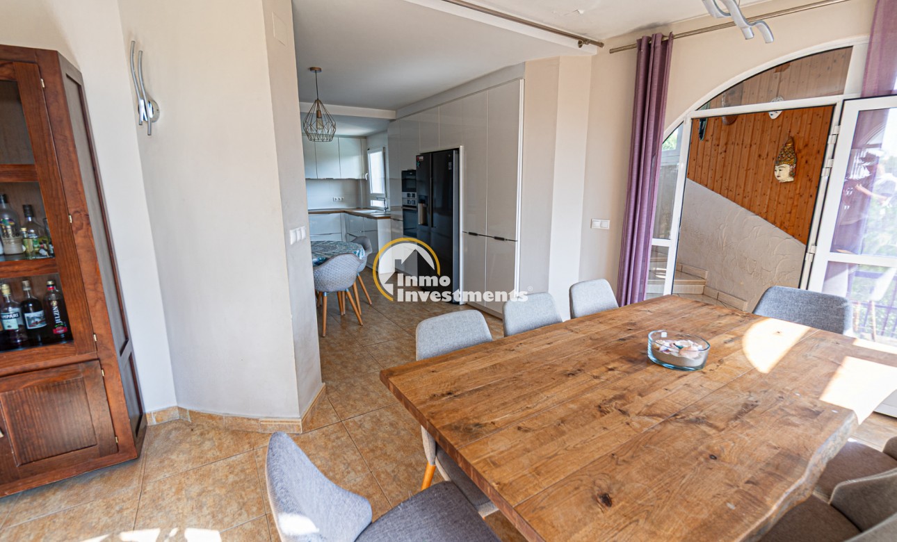 Gebrauchtimmobilien - Villa - La Zenia - Strandseite