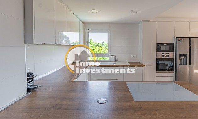 Gebrauchtimmobilien - Villa - La Zenia - Strandseite