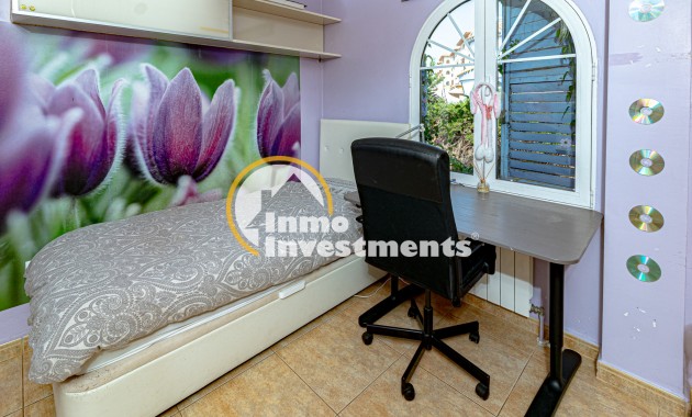 Gebrauchtimmobilien - Villa - La Zenia - Strandseite