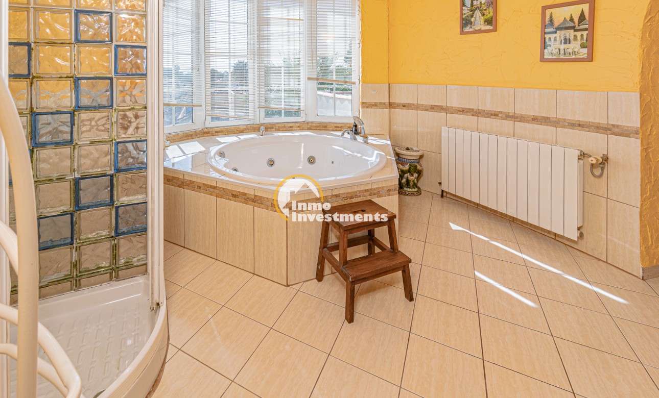 Gebrauchtimmobilien - Villa - La Zenia - Strandseite