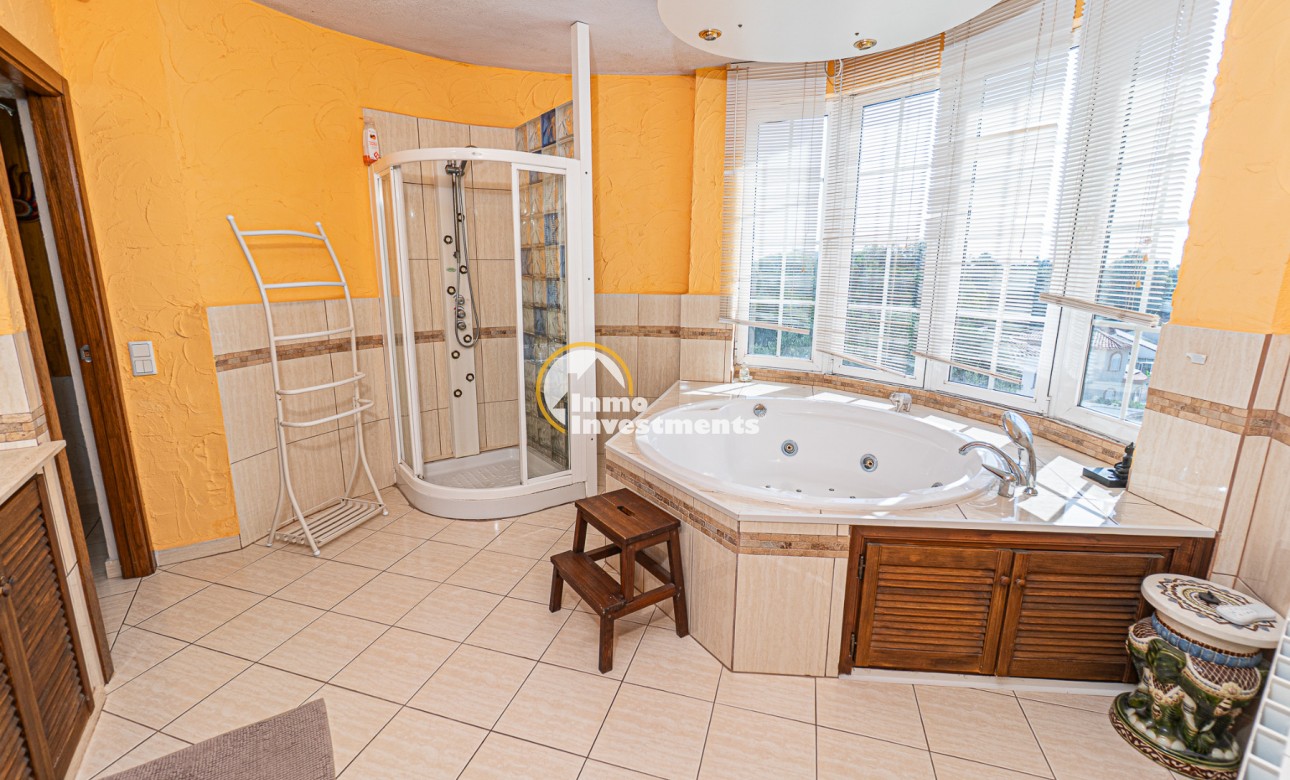 Gebrauchtimmobilien - Villa - La Zenia - Strandseite