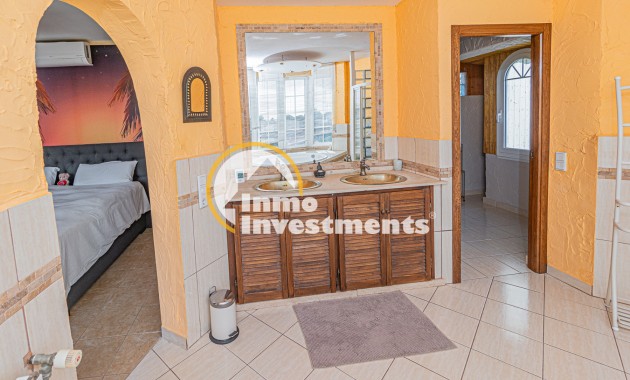 Gebrauchtimmobilien - Villa - La Zenia - Strandseite