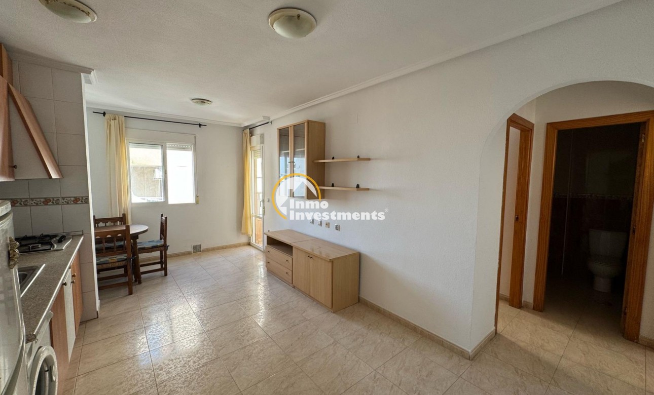 Resale - Apartment - Torrevieja - El molino