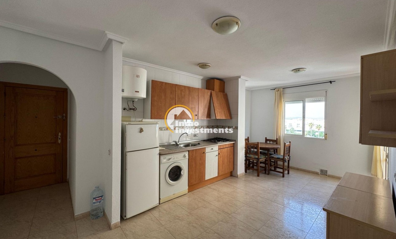 Resale - Apartment - Torrevieja - El molino