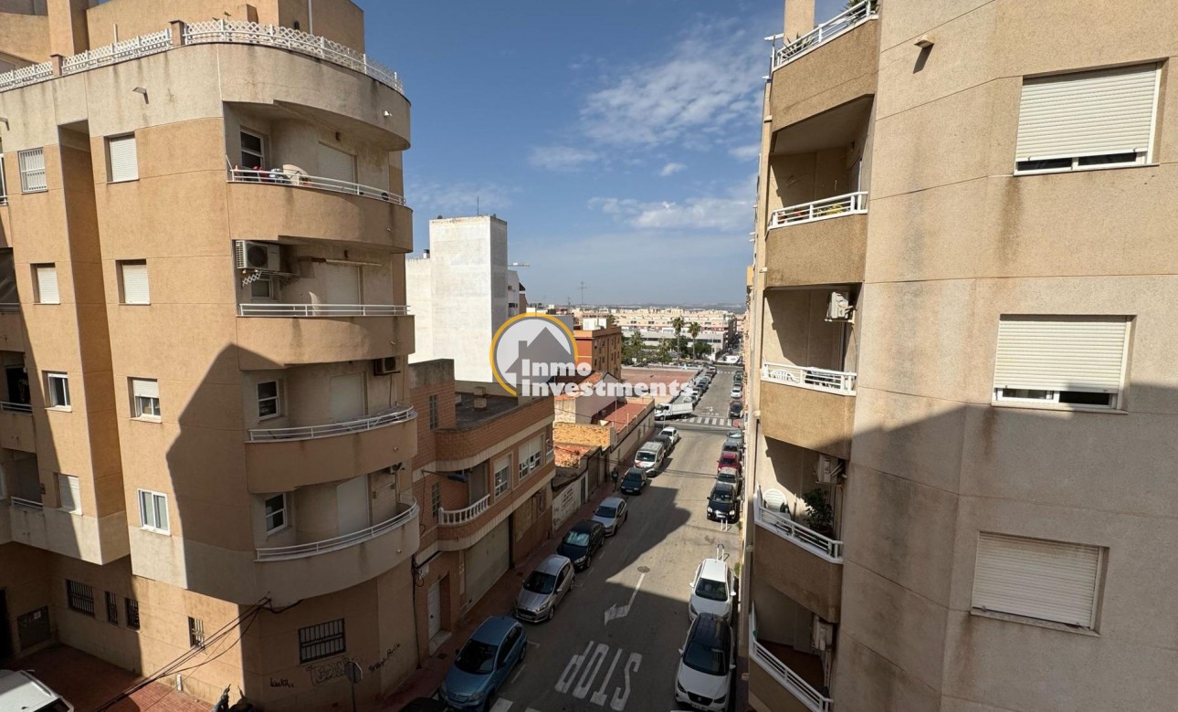 Resale - Apartment - Torrevieja - El molino