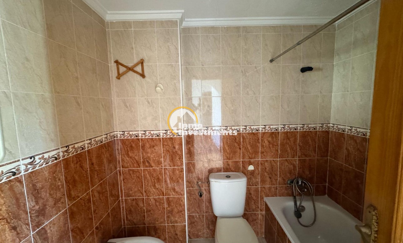 Resale - Apartment - Torrevieja - El molino