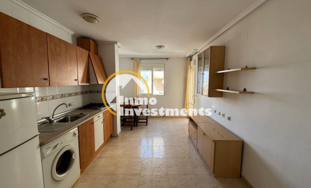 Resale - Apartment - Torrevieja - El molino