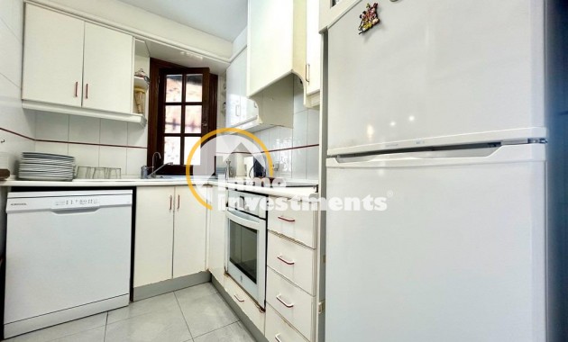 Gebrauchtimmobilien - Villa - La Zenia - Strandseite